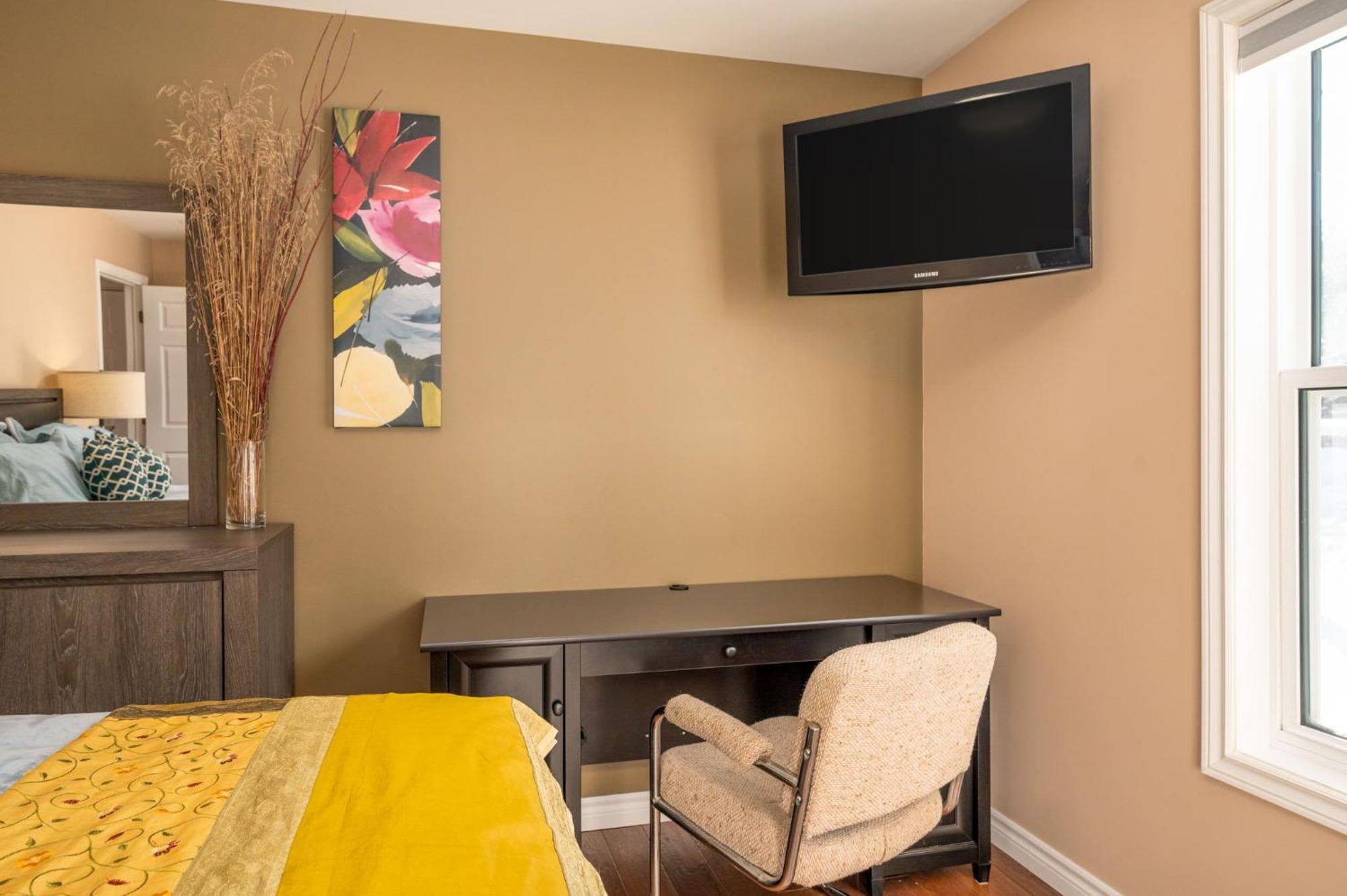 Point Of View I 55 Smarttv I Riverside I Sleeps 5 Банкрофт Экстерьер фото